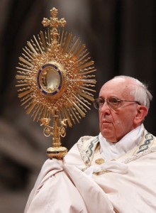 Pave Frans med monstrans