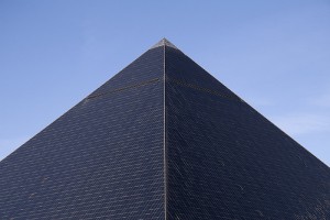 pyramid luxor (1)